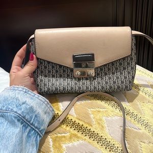 Carolina Herrera crossbody bag